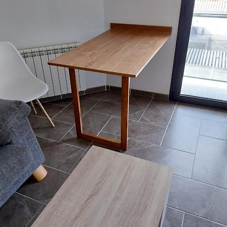 Apartament Bisaura De Ter Sant Quirze De Besora Eksteriør bilde