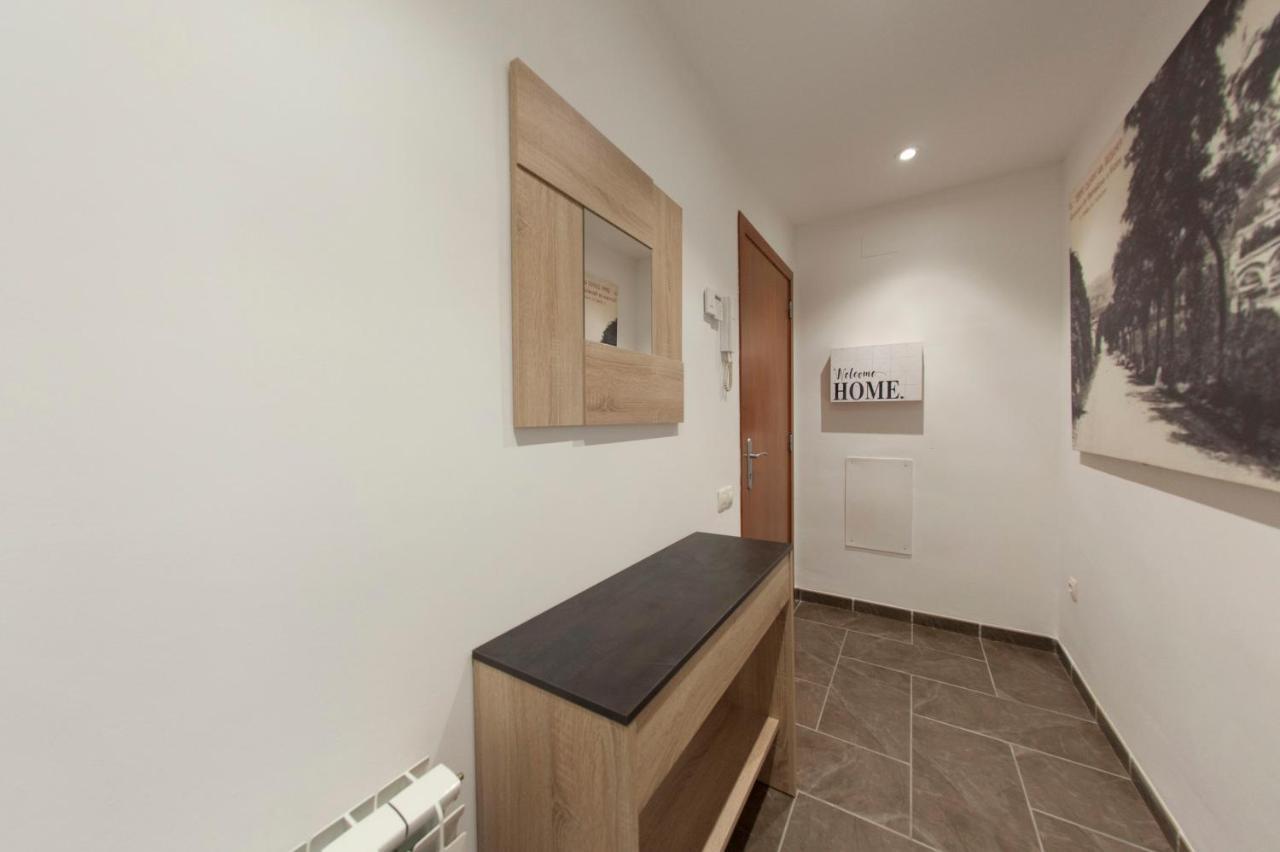 Apartament Bisaura De Ter Sant Quirze De Besora Eksteriør bilde