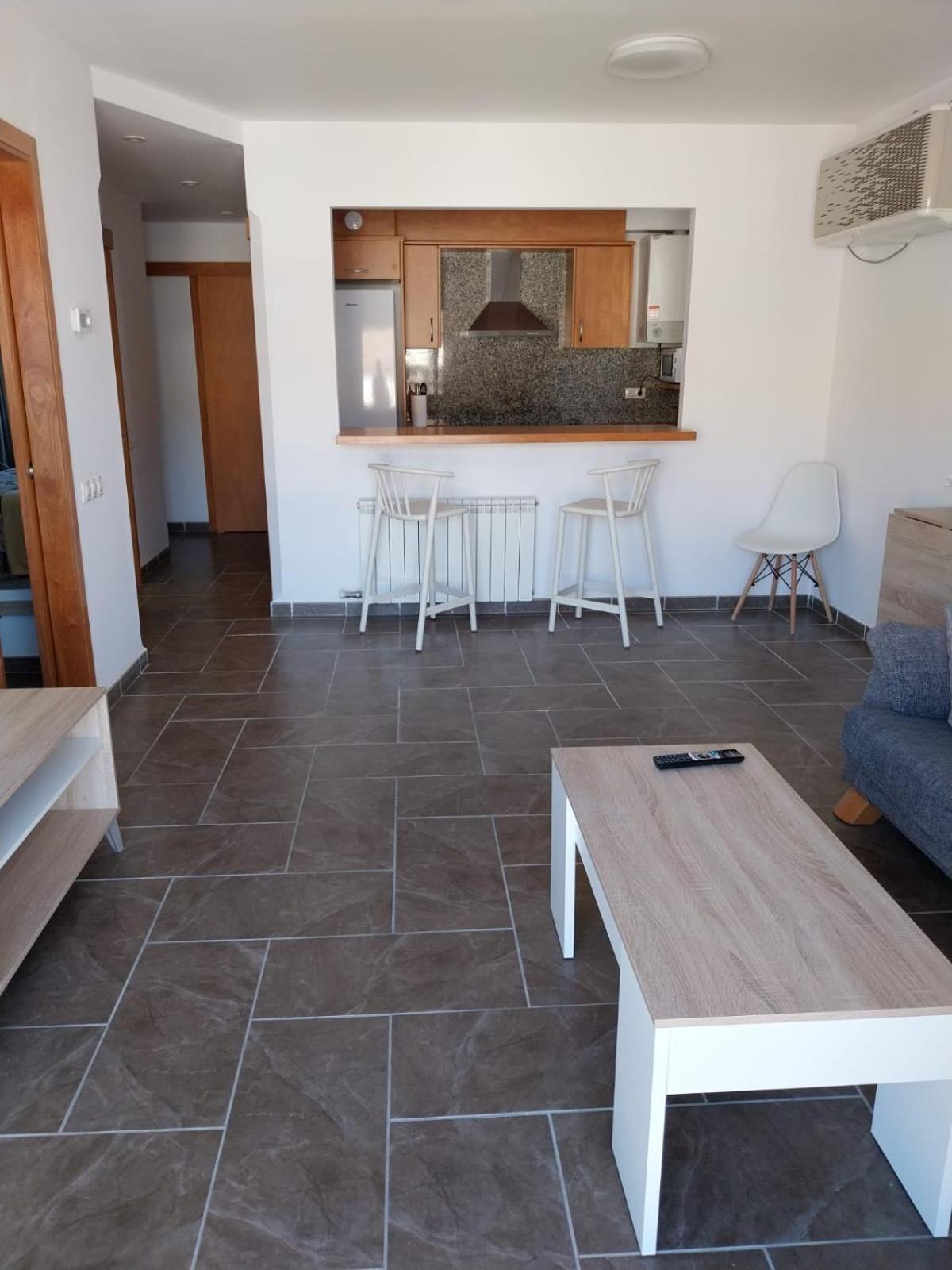 Apartament Bisaura De Ter Sant Quirze De Besora Eksteriør bilde